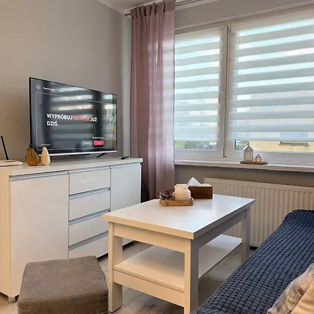 Al-dom Izi Apartamento *