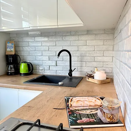 Al-dom Izi Apartment *