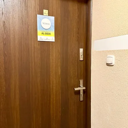 Al-dom Izi Apartamento Kołobrzeg