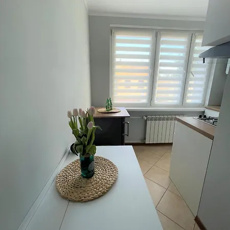 Al-dom Izi Apartamento *